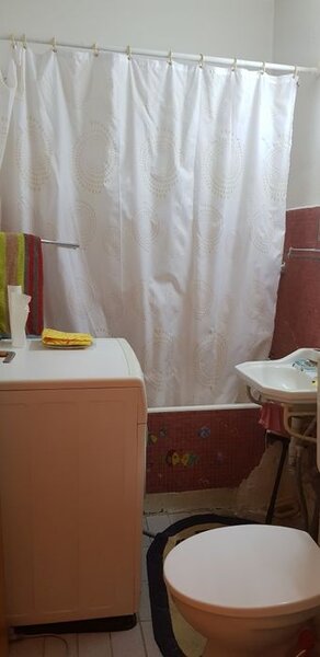 Costin Georgian - 1 Decembrie 1918 - Titan - 10 min metrou Costin Georgian